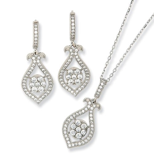 Conjunto de Collar y Aretes